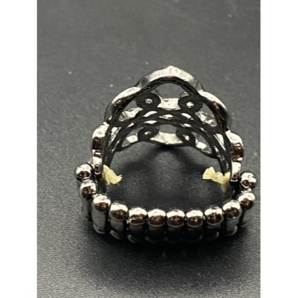 Lot of 4 Stretch Rings Faux Gemstones Pearls  Rhinestone Flower Silver Tone Boho - Picture 9 of 9